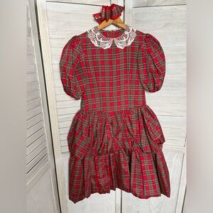 Vintage Girls Christmas holiday plaid dress with collar